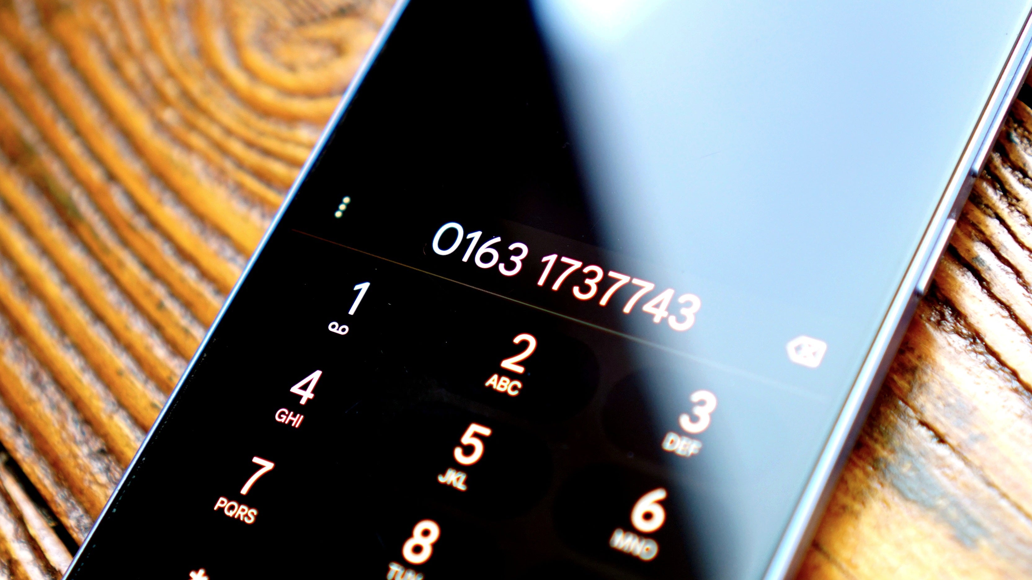 0163-1737743-Diese-Rufnummer-sollte-jeder-kennen