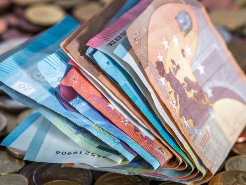 10 Millionen Rentner: 255 Euro Nachzahlung landen 2028 auf dem Konto
