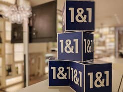 Würfel mit dem 1&1 Logo