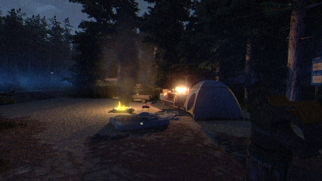 Ein verlassenes Camp bei Nacht.
