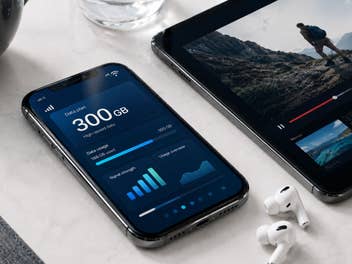 Ein Smartphone mit der Anzeige 
