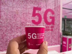 5G-Kaffeebecher der Telekom.