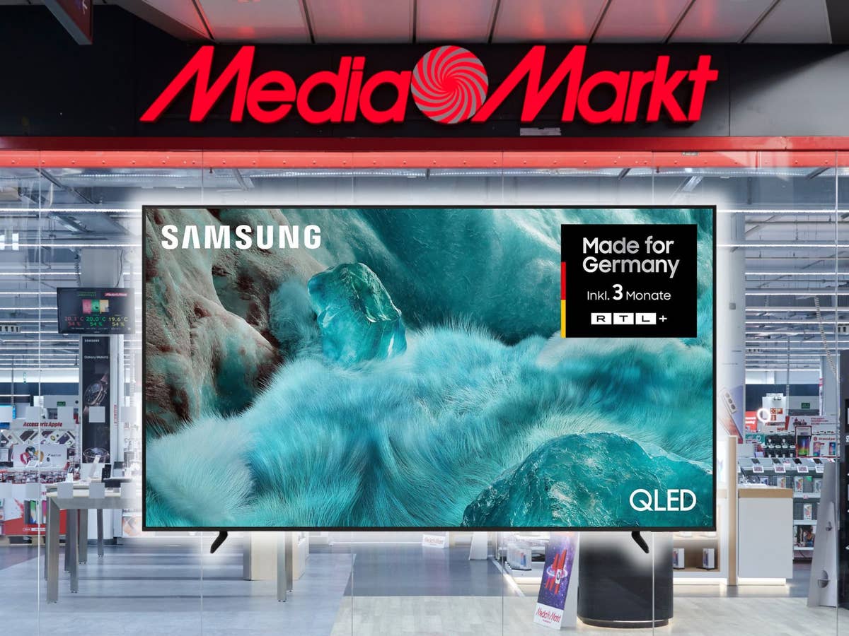 85 Zoll Samsung-TV für 949 Euro bei MediaMarkt 85 Zoll Samsung-TV vor einem MediaMarkt-Store