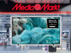 85 Zoll Samsung-TV vor einem MediaMarkt-Store