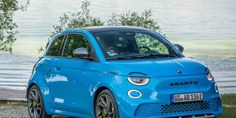Foto: E-auto Abarth 500e Turismo Limousine