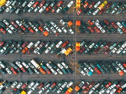 Auto per Handy orten - Mit diesen drei Gadgets weißt du immer, wo dein Fahrzeug ist Auto per Handy orten - Mit diesen drei Gadgets weißt du immer, wo dein Fahrzeug ist