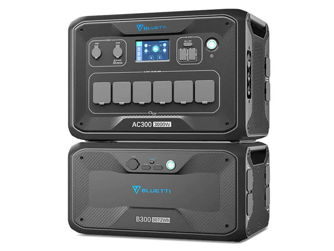 Bluetti AC300 erweiterbare Powerstation mit B300 Batterie