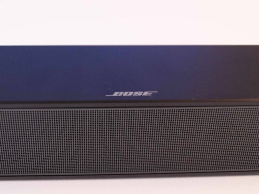 Bose Soundbar Test - elegantes Design und starker Klang