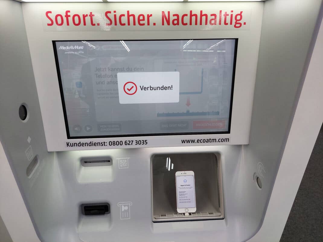 Das iPhone im Fach des ecoATM