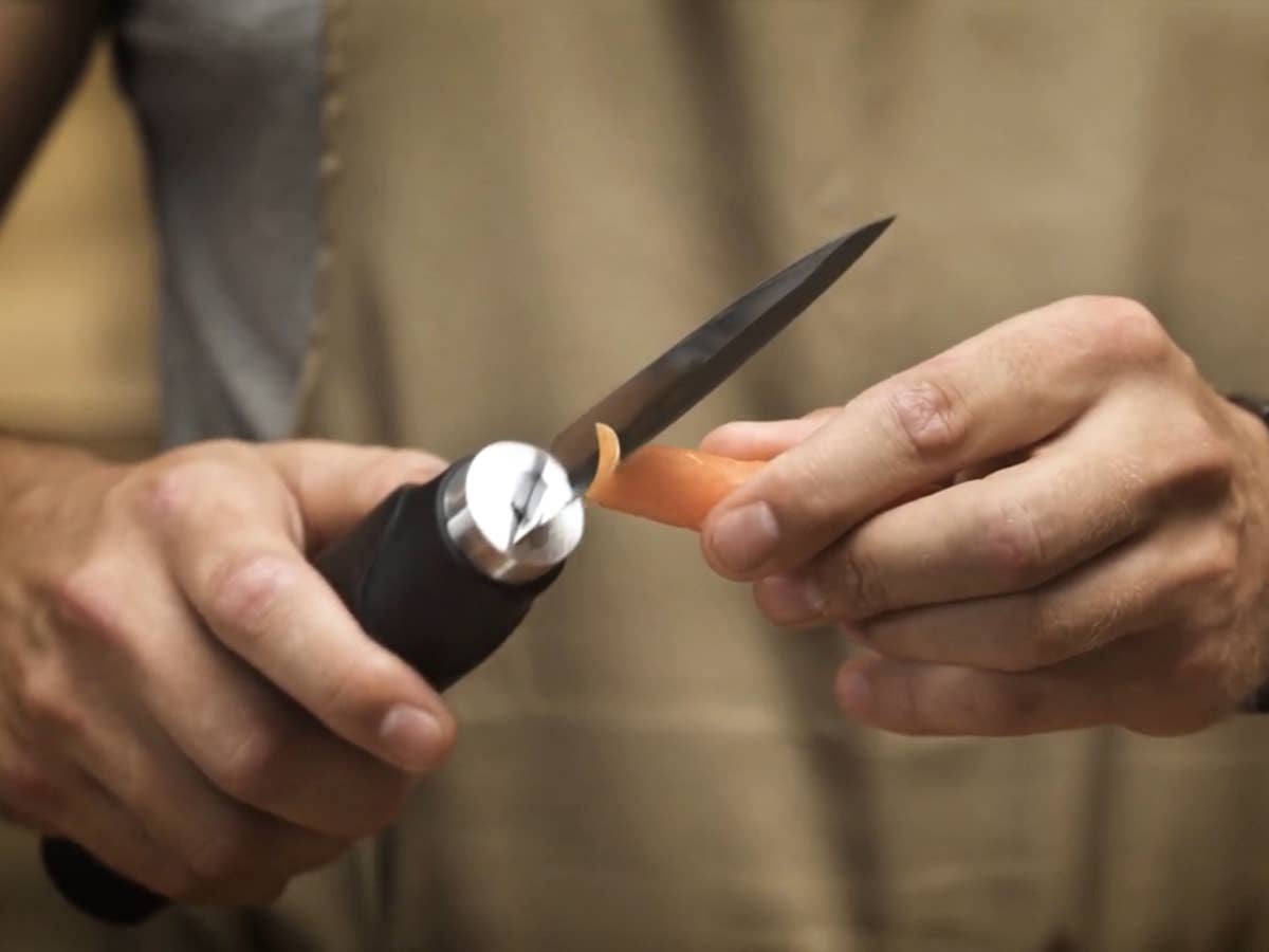 Dieses Hightech-Messer revolutioniert das Schneiden für immer Dieses Hightech-Messer revolutioniert das Schneiden für immer