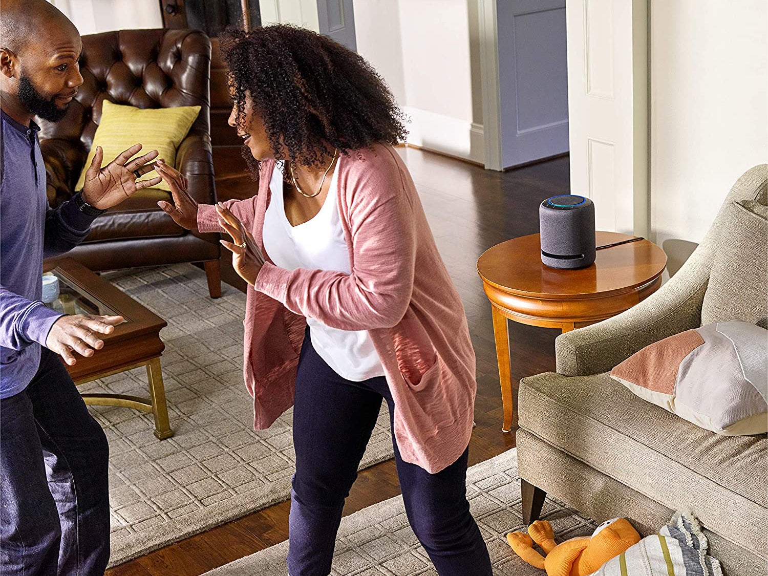 Edler Smart Speaker mit Multiroom: Amazon schmeißt Echo Studio supergünstig raus