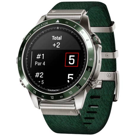 Garmin MARQ Golfer Gen2 - Seite mit Band schräg