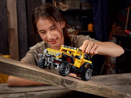 Foto: Klemmbaustein Lego Jeep Wrangler (42122)