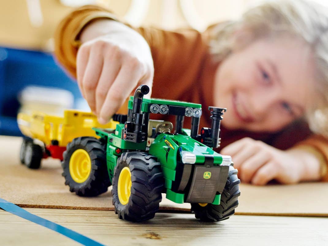 Lego Technic 42136 John Deere 9620R 4WD Traktor