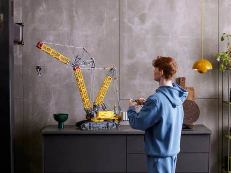 Foto: Klemmbaustein Lego Liebherr LR 13000 Raupenkran (42146)