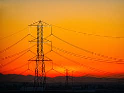 Mehr Strom aus dem Ausland - Strompreise steigen wieder an