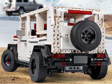 Foto: Klemmbaustein Mould King Benz G500 (13069)