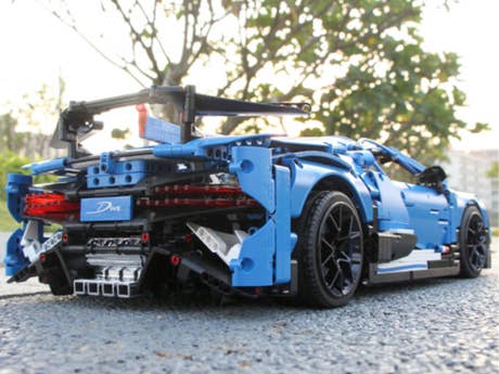 Foto: Klemmbaustein Mould King Bugatti Deva (13125)