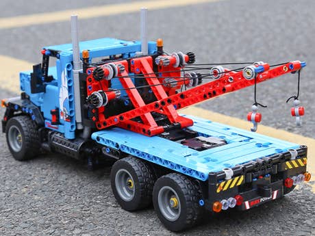 Foto: Klemmbaustein Mould King RC Abschleppwagen (15020)