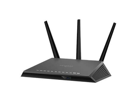 Netgear_Nighthawk Cybersecurity WiFi (RS400)_seitlich vorn_schwarz