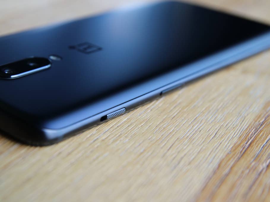 Der Slider und der Power-Button des OnePlus 6T