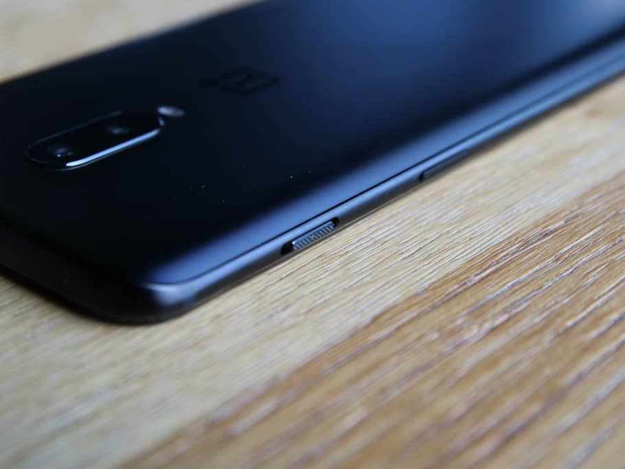 Der Slider und der Power-Button des OnePlus 6T