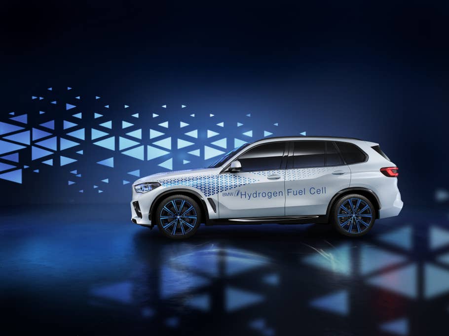 Seitenansicht des BMW i Hydrogen NEXT