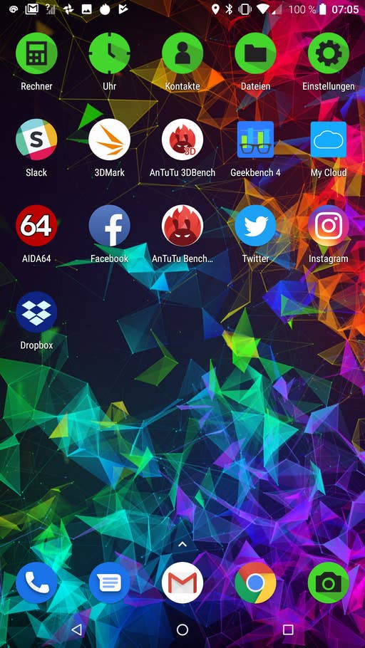 Die zweite Seite der Benutzeroberfläche des Razer Phone 2 mit Apps wie Facebook und Instagram