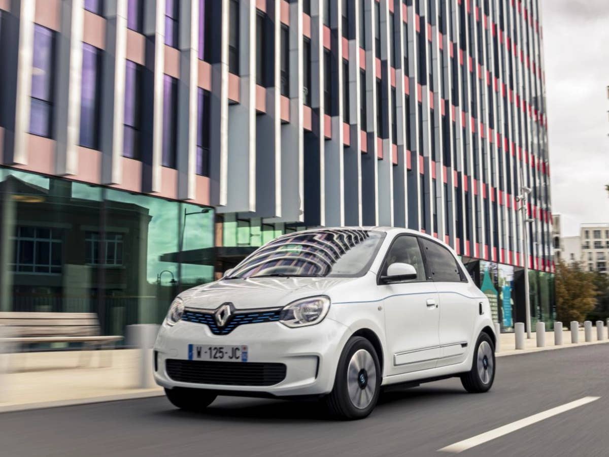 E-Auto für 99 Euro leasen: Kultwagen zum Mini-Preis Renault_Twingo E-Tech_seitlich vorn_weiß