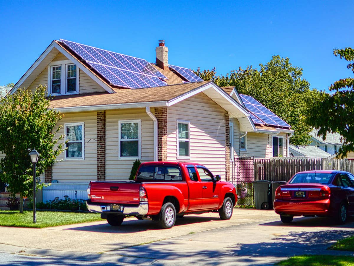 Solarstrom für E-Autos - So viel Förderung ist möglich
