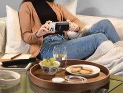 XLayer Powerbank lädt iPhone drahtlos auf