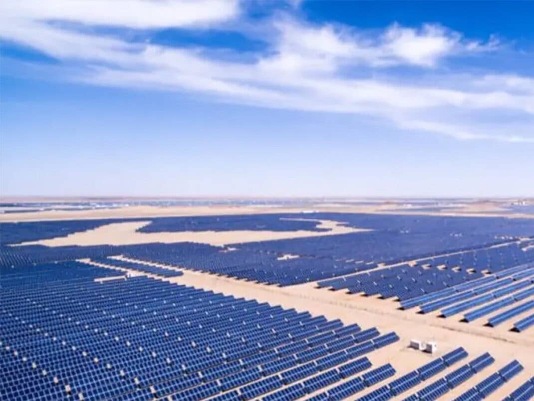 Zahlreiche Wüstenflächen stehen zum Ausbau von Solarkraftwerken zur Verfügung