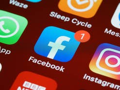 Millionen Deutscher sollen jetzt für Facebook und Instagram zahlen 