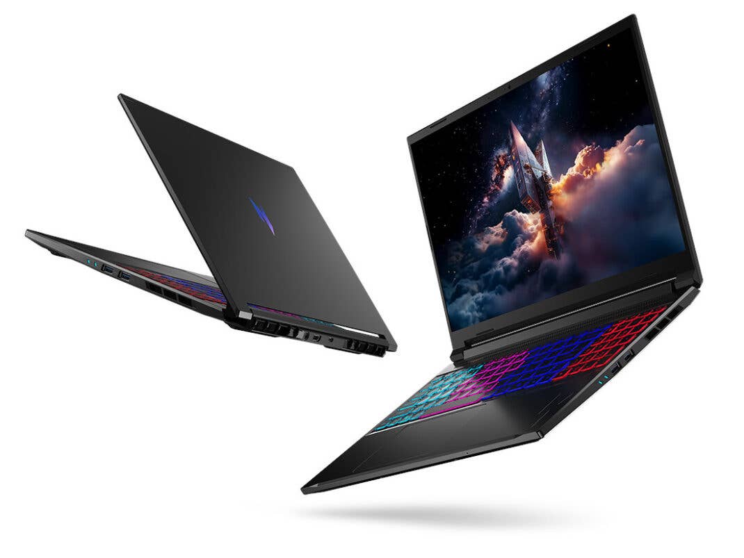Acer Nitro V 16S