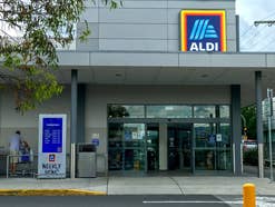 Aldi: Nie mehr Schlange stehen. Dieser Kundenwunsch wird endlich wahr