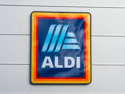 Aldi Logo an einer Filiale