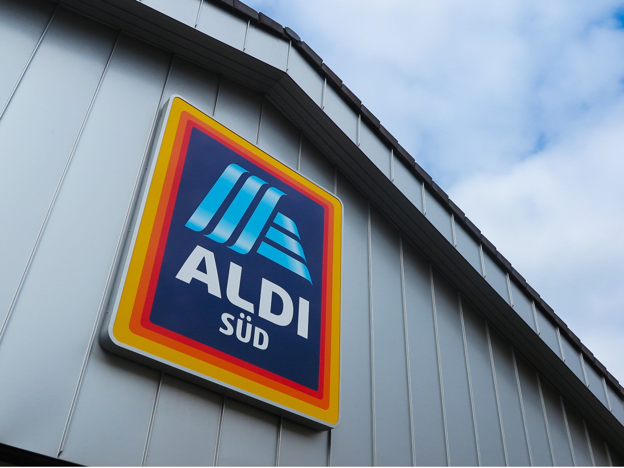 Aldi haut Mähroboter mit 64 Prozent Rabatt raus