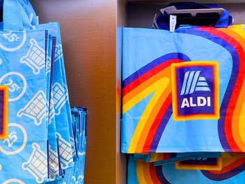 Aldi verkauft ab nächster Woche (26.5.) diese Eismaschine für unter 20 Euro