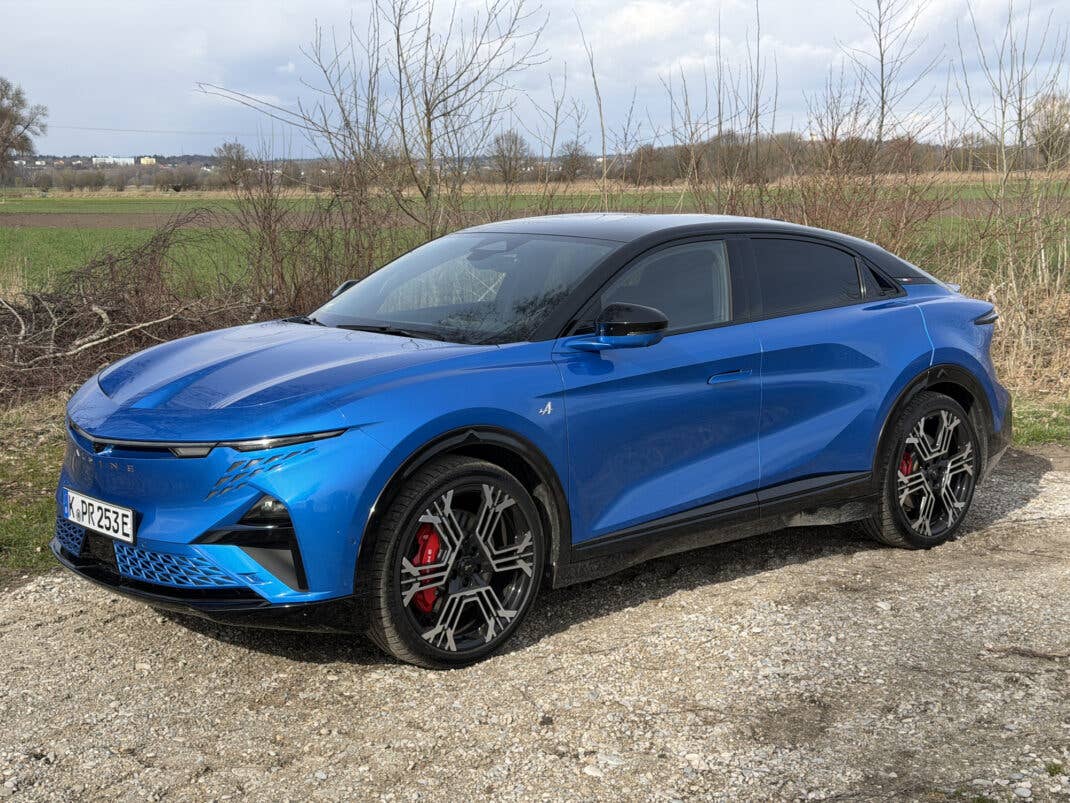 Alpine A390 GT Seitenansicht.