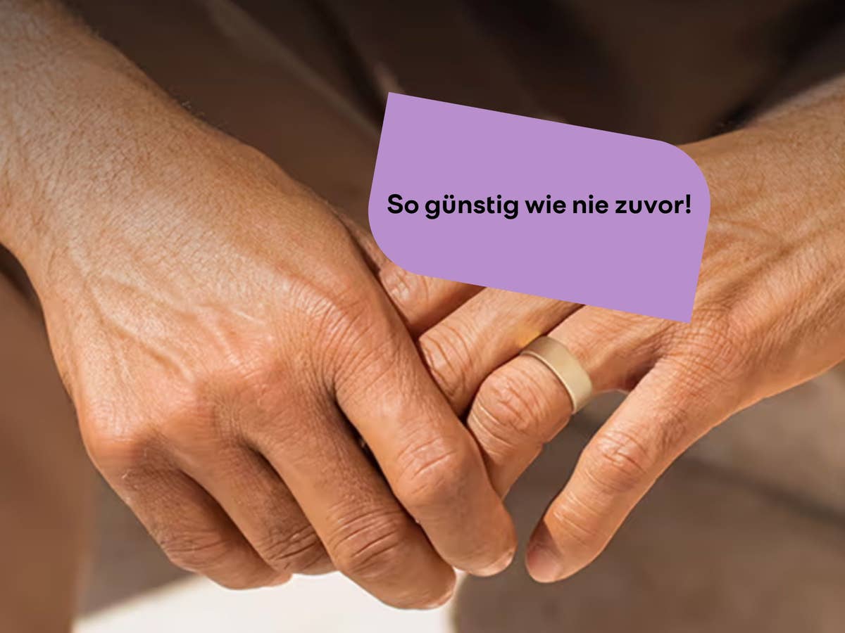 amazfit-helio-ring-so-günstig-wie-nie-zuvor Der Amazfit Helio Ring an einer Hand