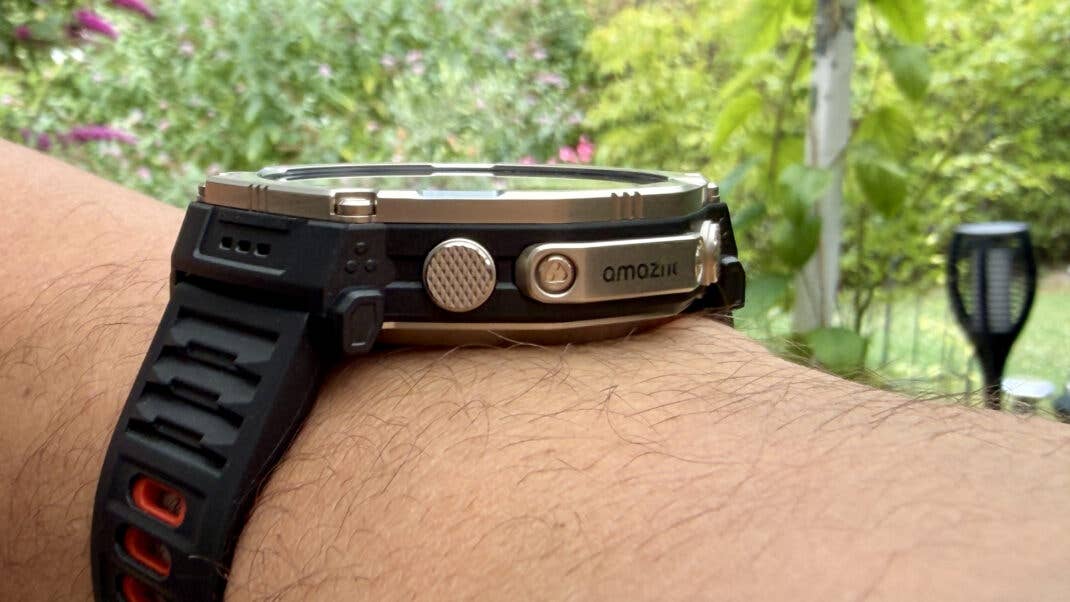 Amazfit T-Rex Ultra 2 am Handgelenk von Hayo Lücke