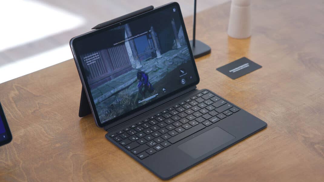 Alexa Tablet 12 Pro mit Tastatur