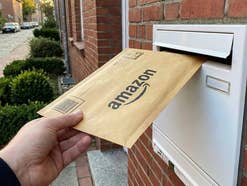 Brief von Amazon