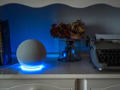 Amazon Echo 4. Generation 2020 mit Alexa