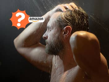 Amazon verkauft Gadget für unter 25 Euro, das diese zwei Probleme beim Duschen löst