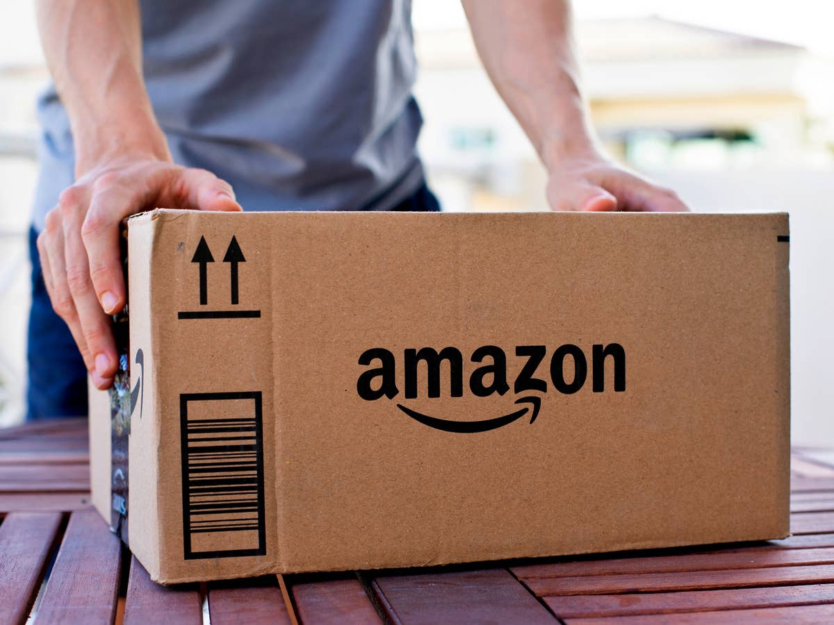 4,9 von 5 Sternen bei 5.037 Bewertungen: Das perfekte Geschenk für Männer Amazon-Paket