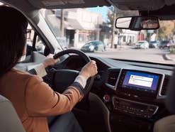 Android Auto Handy mit Auto verbinden