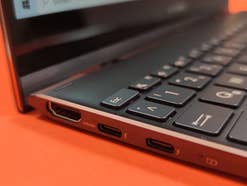 Anschlüsse des Asus Zenbook Flip S