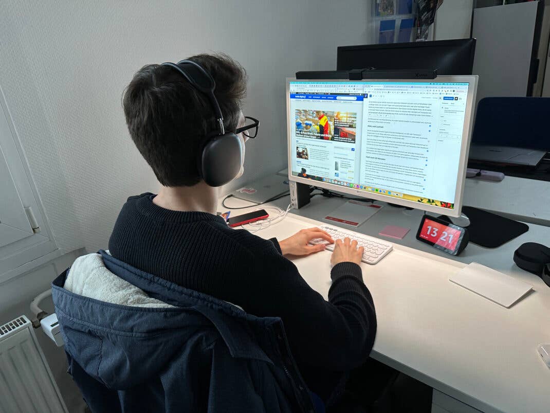 Ich trage die AirPods Max im Büro