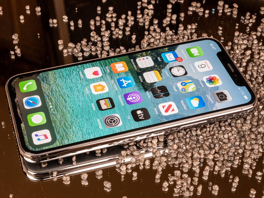 Rechte Flanke des Apple iPhone 11 Pro